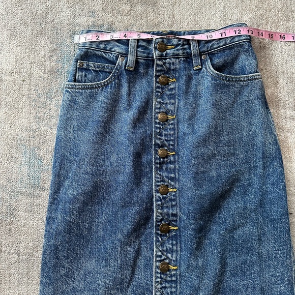 NWOT Lee Vintage MIDI Skirt Acid Wash size 26. High Waisted. - Picture 6 of 12